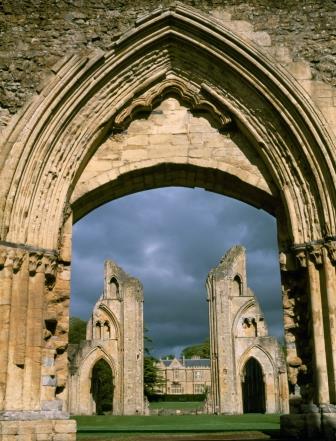 CS6864M Glastonbury Abbey