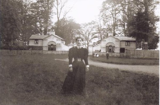 Victorian woman at Early Gate in 1899, Whiteknights became university property in 1947